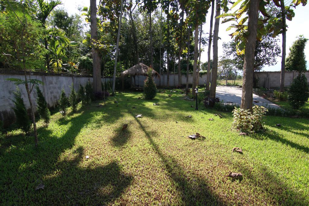 Little-Teak Homestay Chiang Mai Exteriör bild