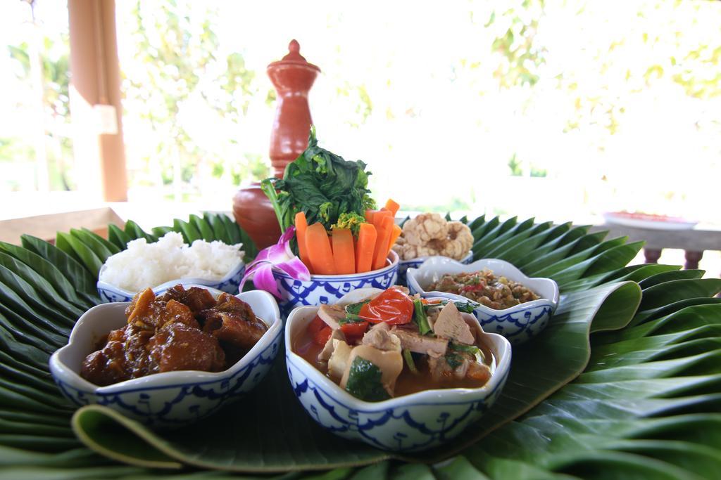 Little-Teak Homestay Chiang Mai Exteriör bild