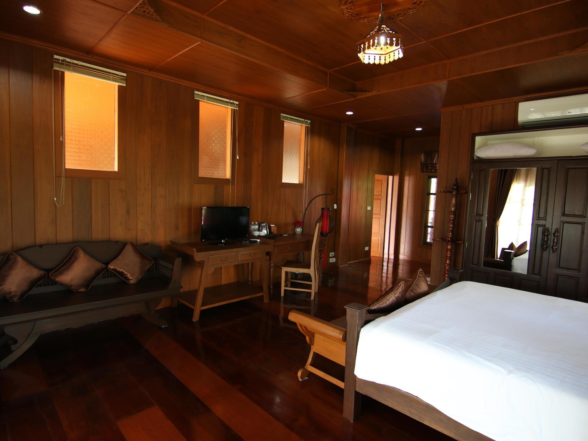 Little-Teak Homestay Chiang Mai Exteriör bild