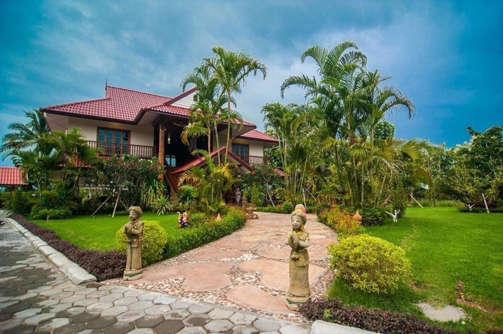 Little-Teak Homestay Chiang Mai Exteriör bild